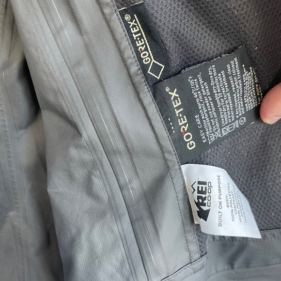 REI Co-op XeroDry GTX Gore-Tex Paclite Rain Jacket, Women's Medium - Picture 7 of 12